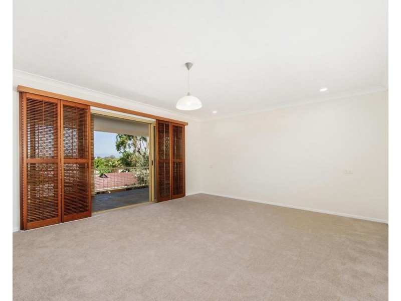 17 Clare Street, Southport QLD 4215