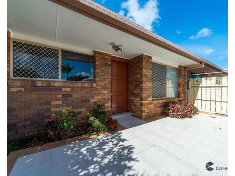 7/81 Olsen Avenue, Labrador QLD 4215