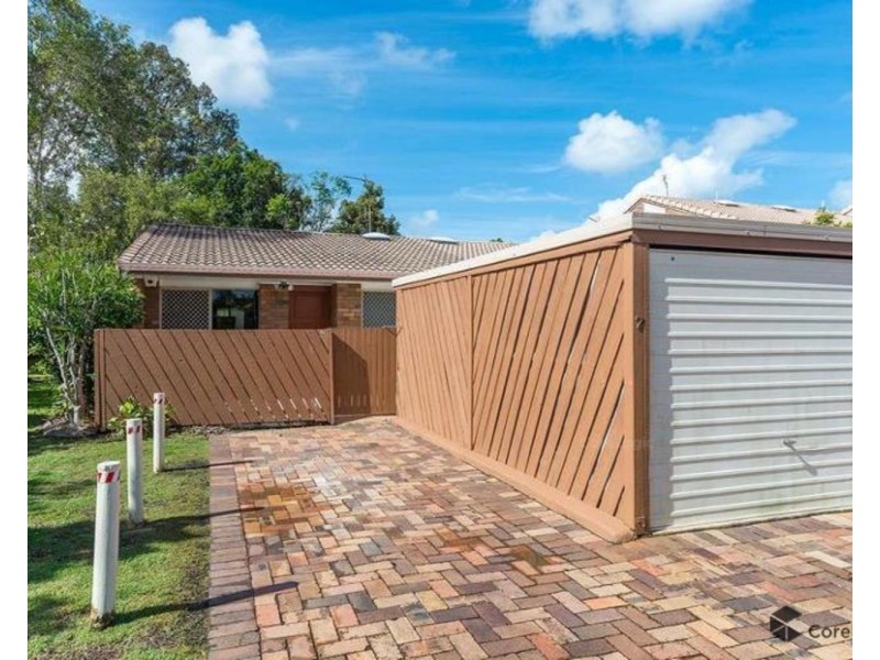 7/81 Olsen Avenue, Labrador QLD 4215