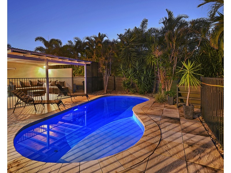 29 Footscray Court, Arundel QLD 4214