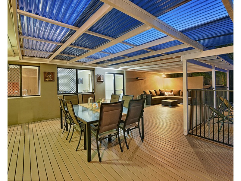 29 Footscray Court, Arundel QLD 4214