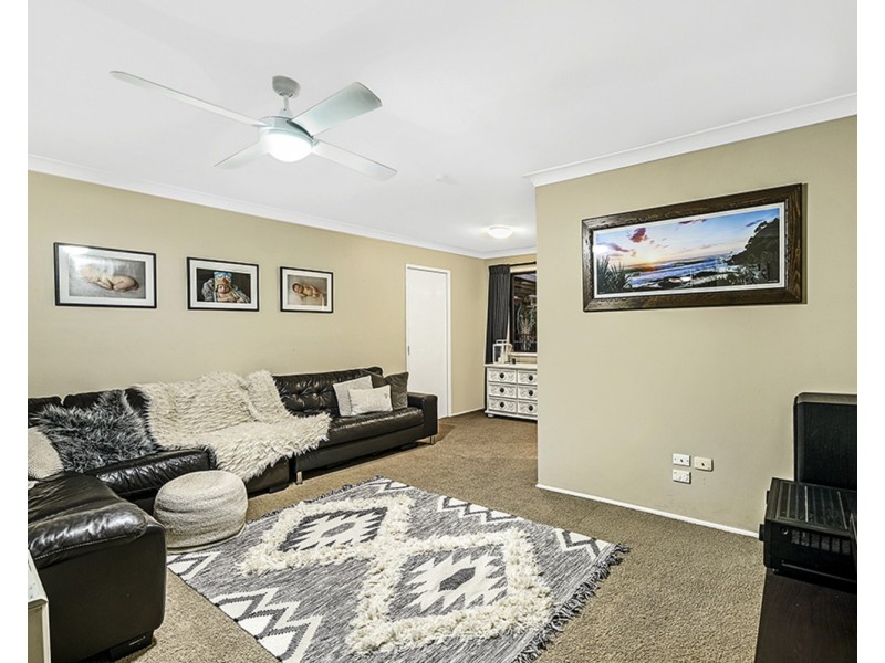 29 Footscray Court, Arundel QLD 4214
