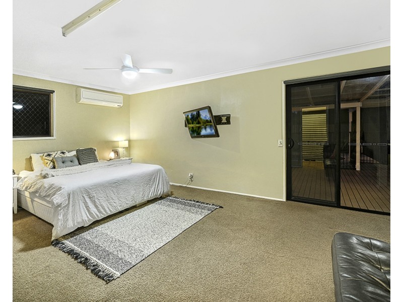 29 Footscray Court, Arundel QLD 4214