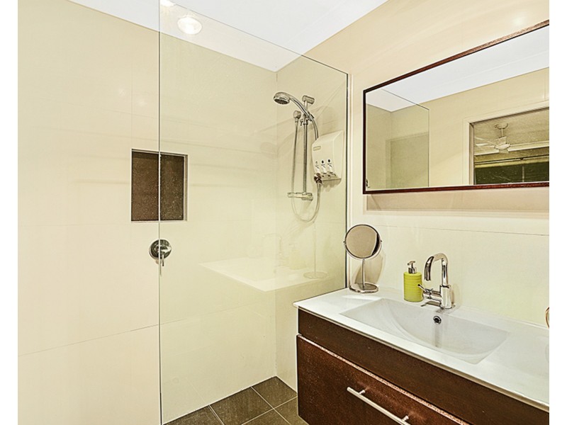 29 Footscray Court, Arundel QLD 4214