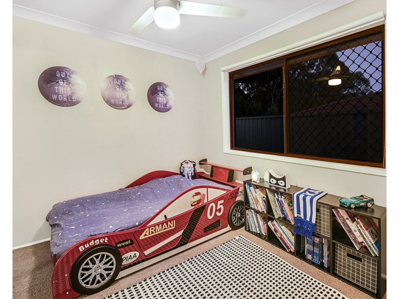 29 Footscray Court, Arundel QLD 4214