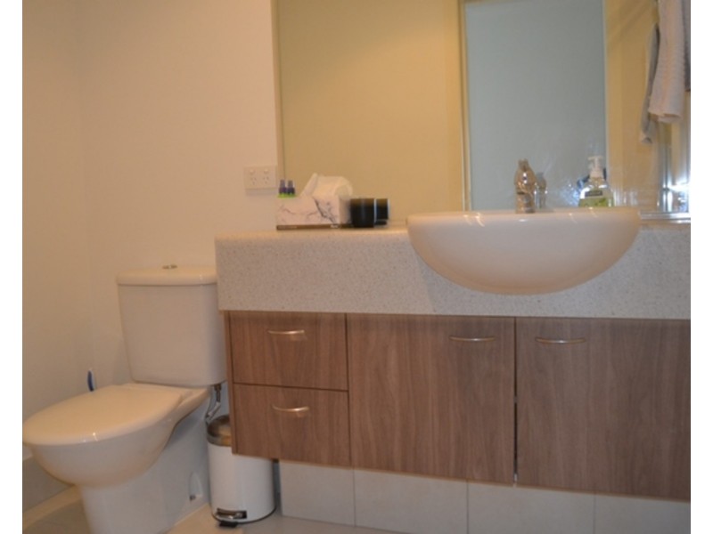 10/38 Johnston Street, Southport QLD 4215