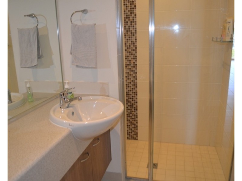 10/38 Johnston Street, Southport QLD 4215