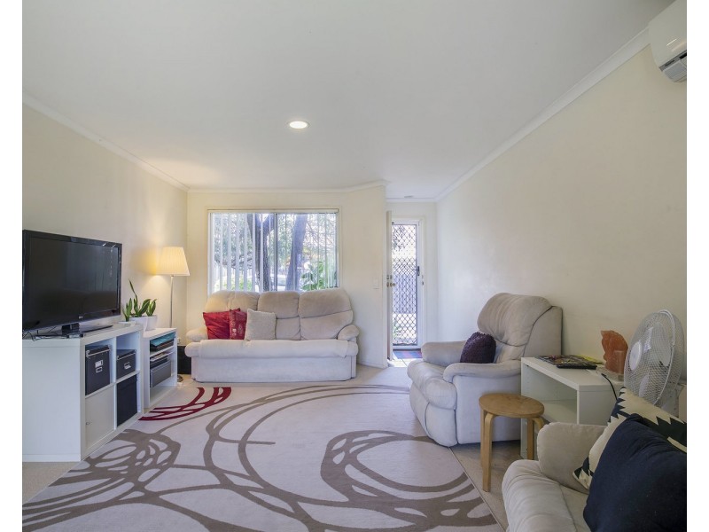 11/105 Ridgeway Avenue, Southport QLD 4215