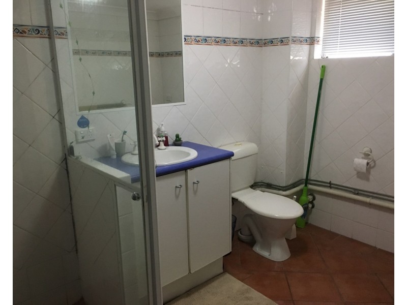 115/132 Marine Parade, Southport QLD 4215