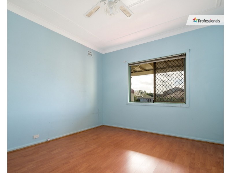 19 Merrett Avenue, Cringila NSW 2502