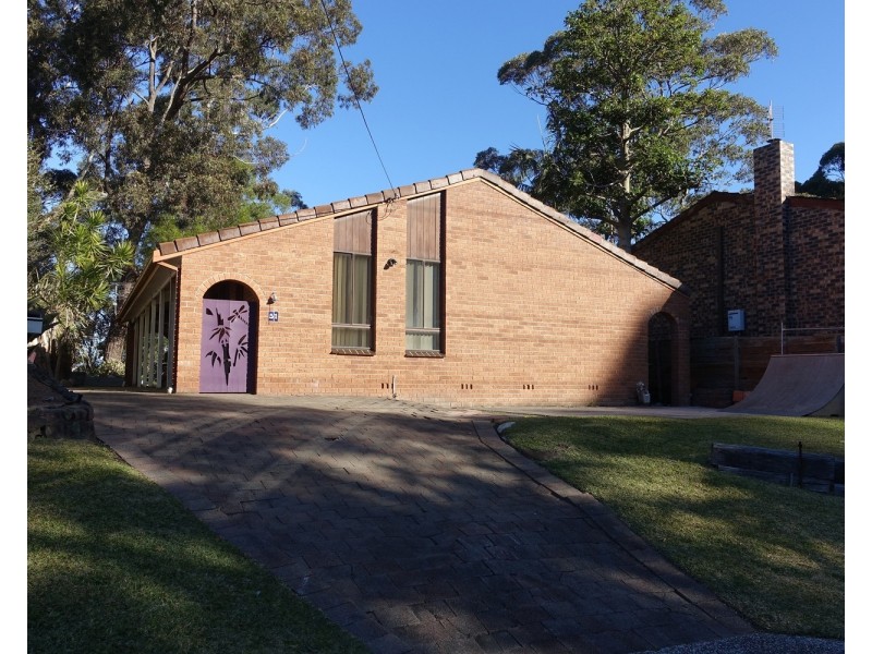 51 Highlands Parade, Bulli NSW 2516