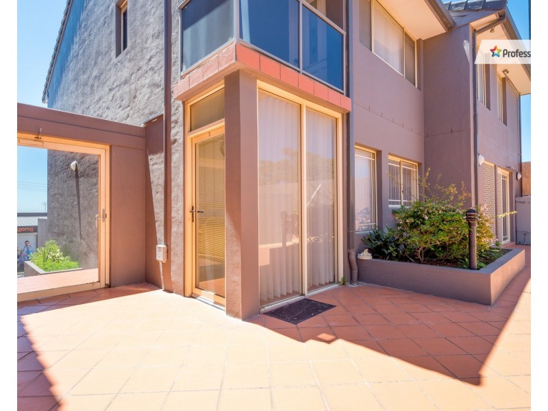 2/375 Crown Street, Wollongong NSW 2500