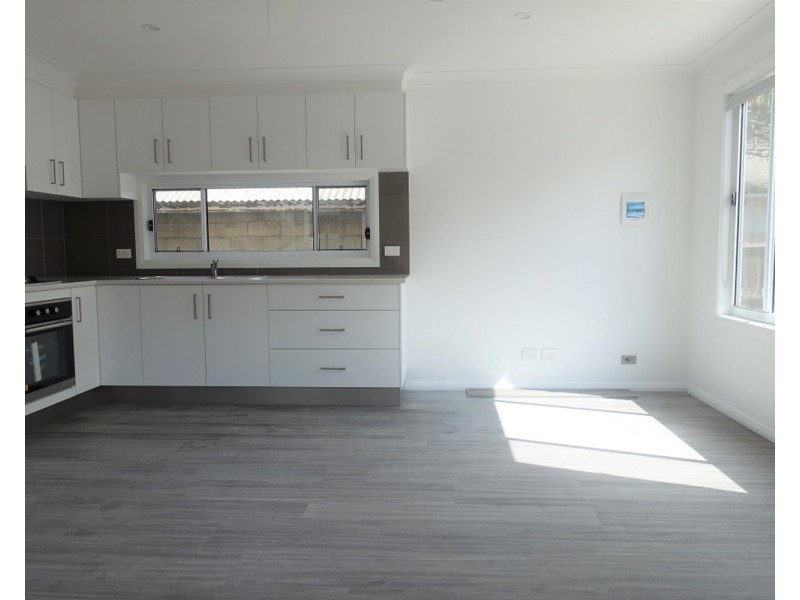 65a Dobbie Avenue, East Corrimal NSW 2518