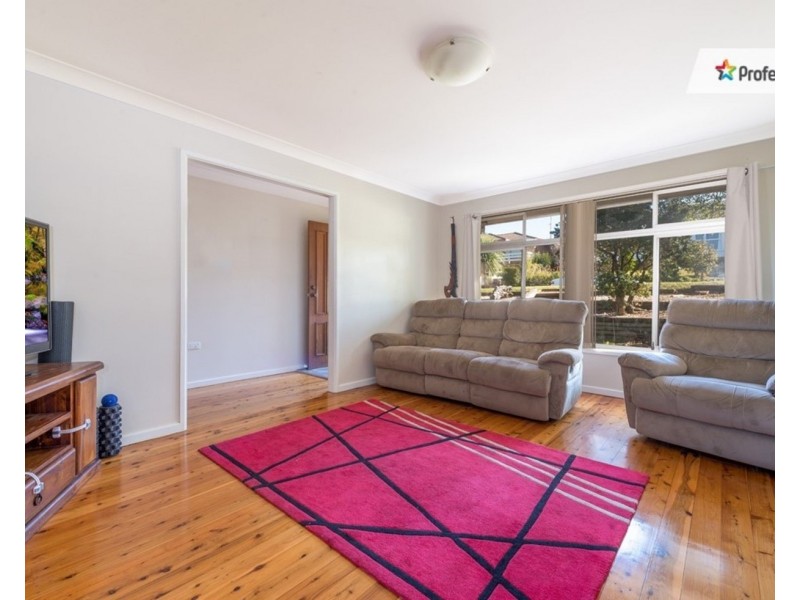43 Coolabah Road, Dapto NSW 2530