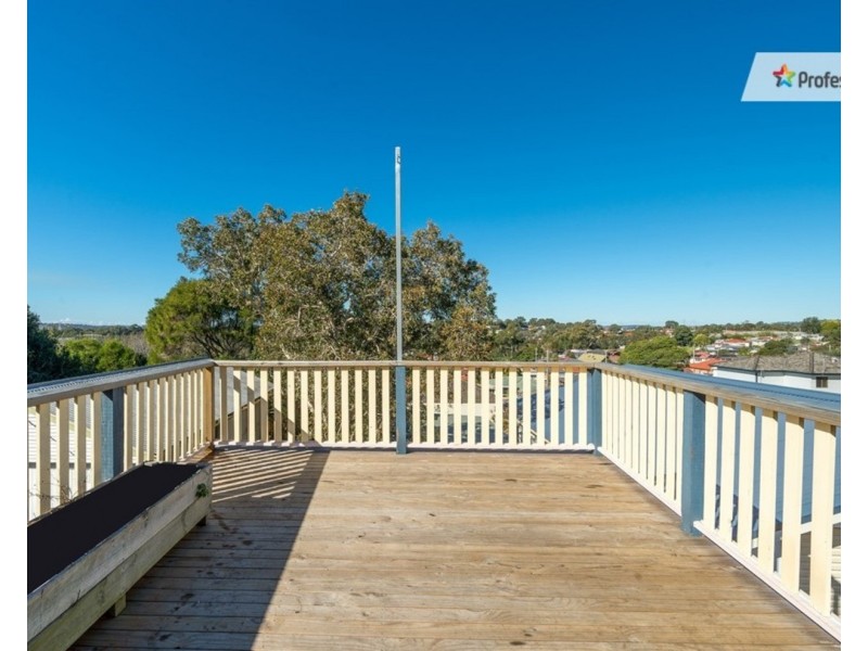 43 Coolabah Road, Dapto NSW 2530