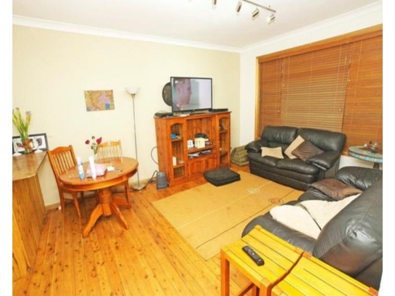 64 Vermont Road, Warrawong NSW 2502