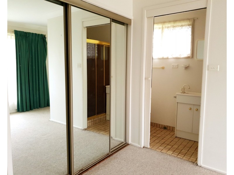 1/1 Welmont Place, Mount Keira NSW 2500