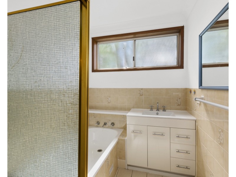 2/21 Robsons Road, Keiraville NSW 2500