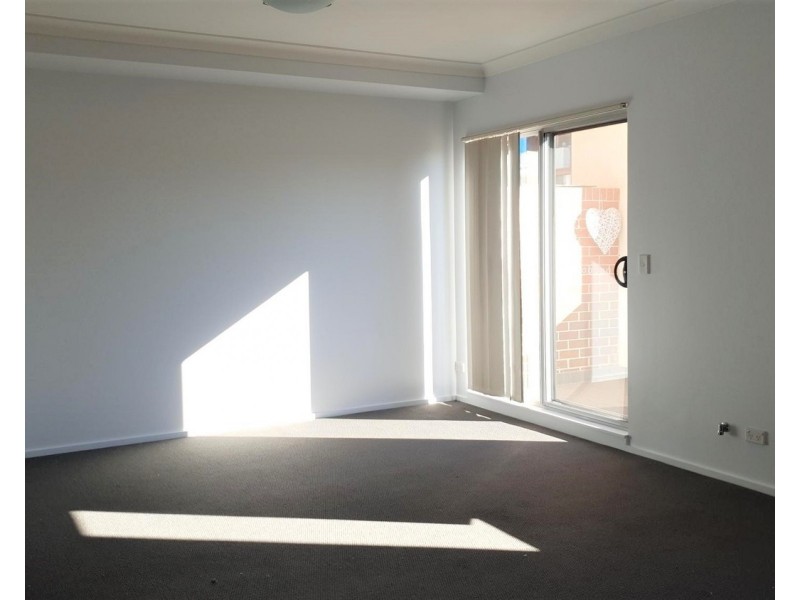 15/6-8 Bathurst Street, Liverpool NSW 2170