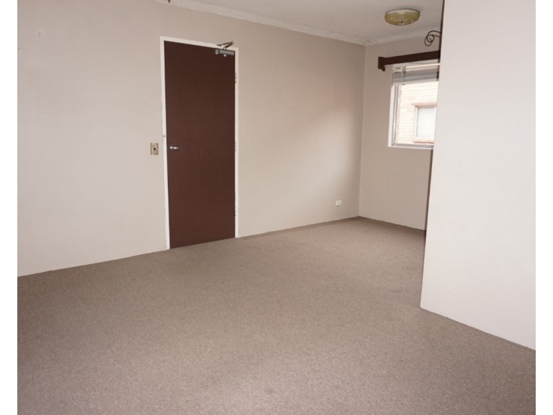 12/18 Robinson Street, Wollongong NSW 2500