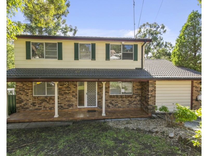 2 Aminya Place, Farmborough Heights NSW 2526