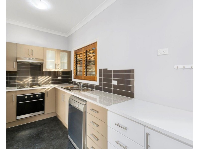 14 Illowra Crescent, Primbee NSW 2502