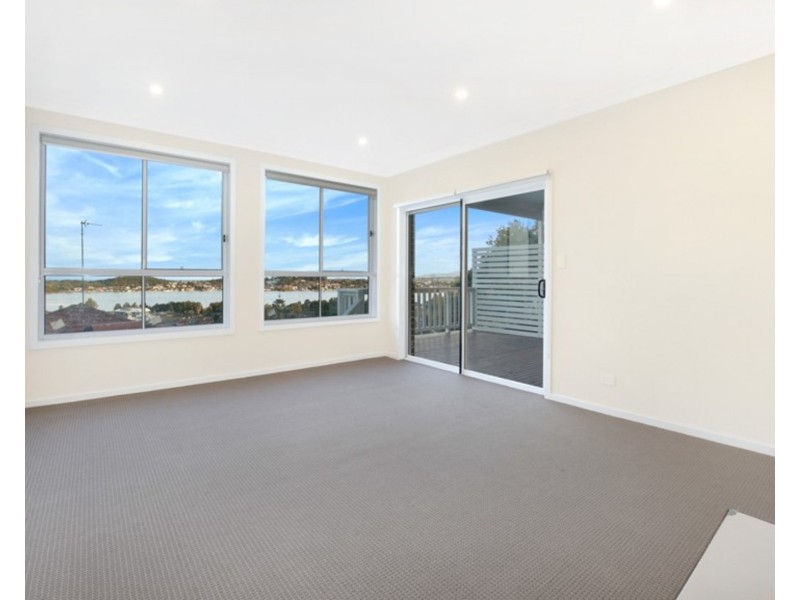 1/3 Vermont Road, Warrawong NSW 2502