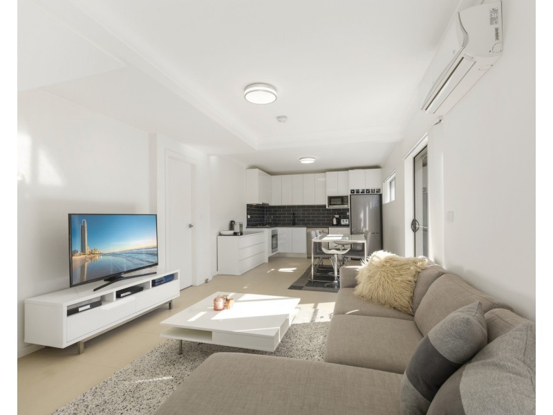 1/151 Gladstone Avenue, Mount Saint Thomas NSW 2500