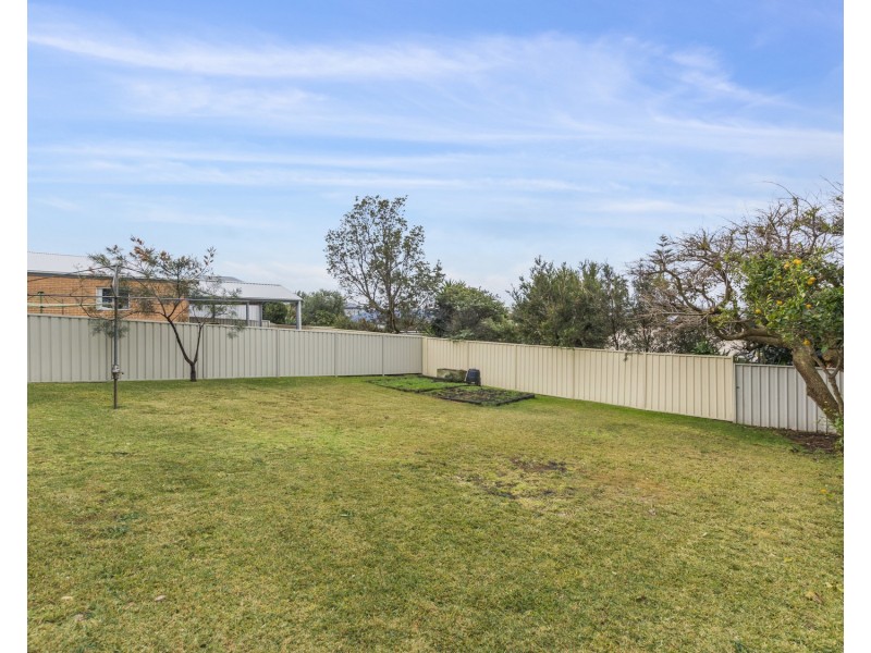 66 Tobruk Avenue, Port Kembla NSW 2505