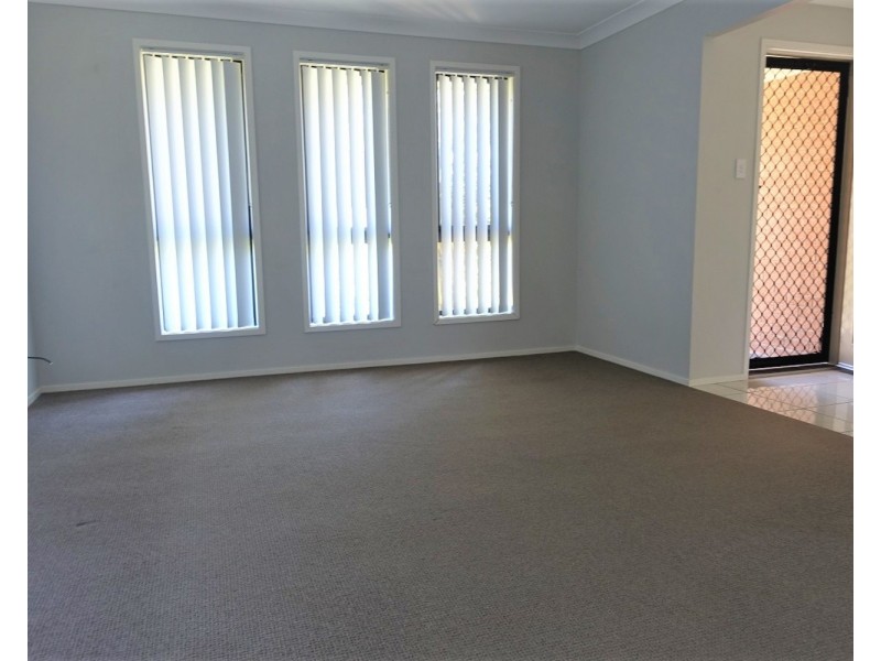 5 Spears Place, Horsley NSW 2530