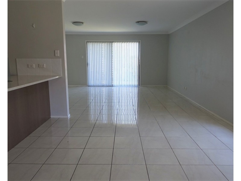 5 Spears Place, Horsley NSW 2530