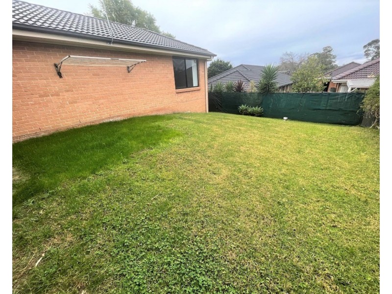 5 Spears Place, Horsley NSW 2530