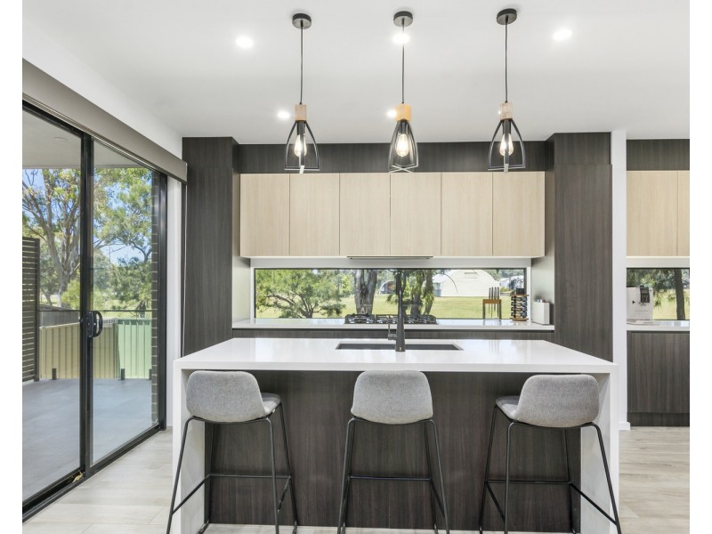 9 Elliotts Road, Fairy Meadow NSW 2519