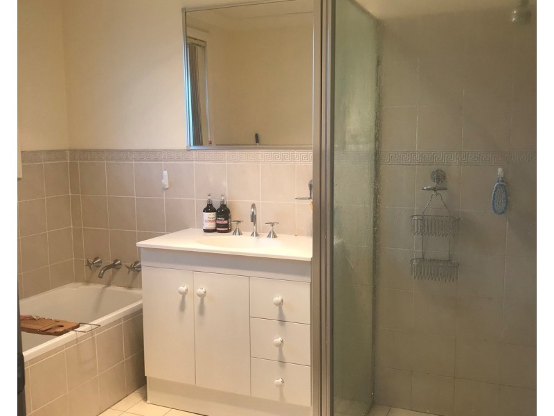 3/13 New Dapto Road, Wollongong NSW 2500