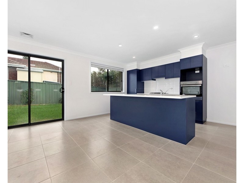 15 Ryan Lane, Figtree NSW 2525