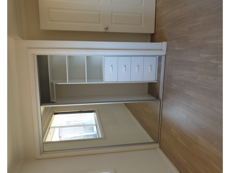 2/52 Lake Avenue, Cringila NSW 2502