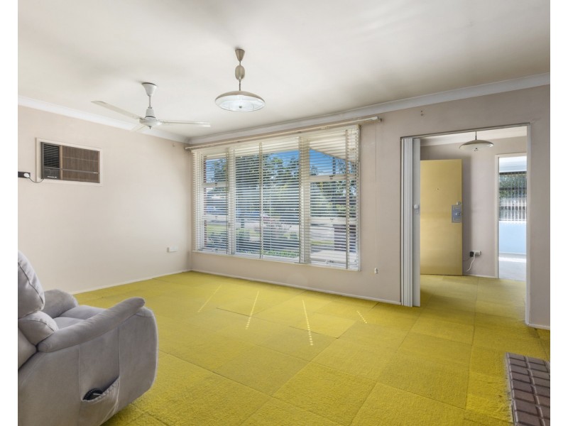 12 Joan Street, Dapto NSW 2530