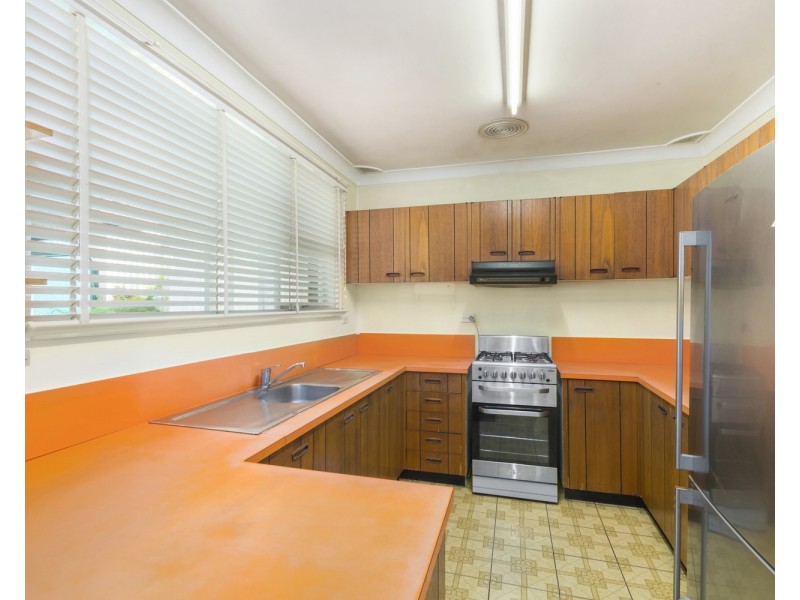 12 Joan Street, Dapto NSW 2530