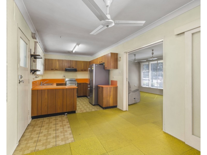 12 Joan Street, Dapto NSW 2530