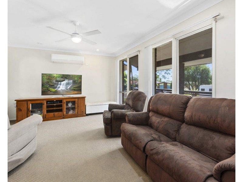 2 Eucalypt Place, Albion Park Rail NSW 2527