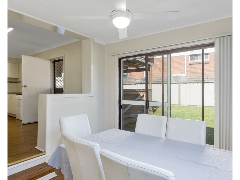 2 Eucalypt Place, Albion Park Rail NSW 2527