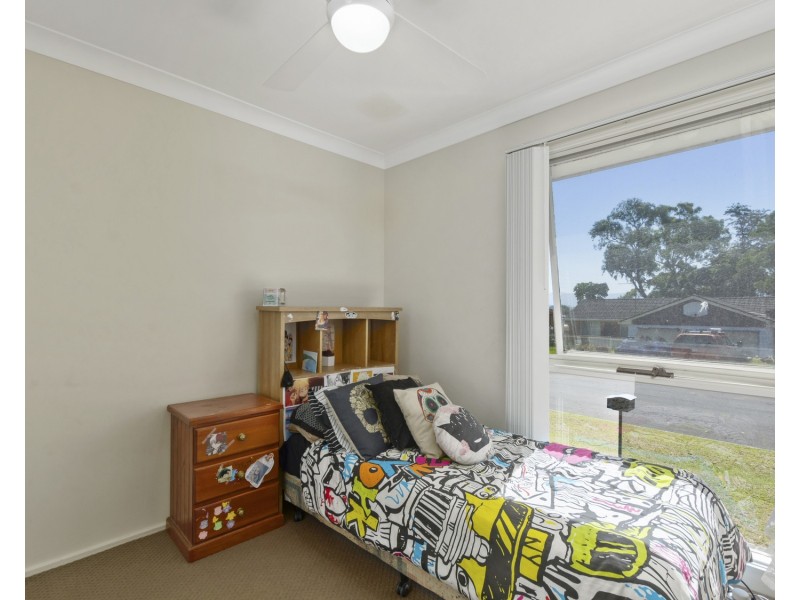 2 Eucalypt Place, Albion Park Rail NSW 2527