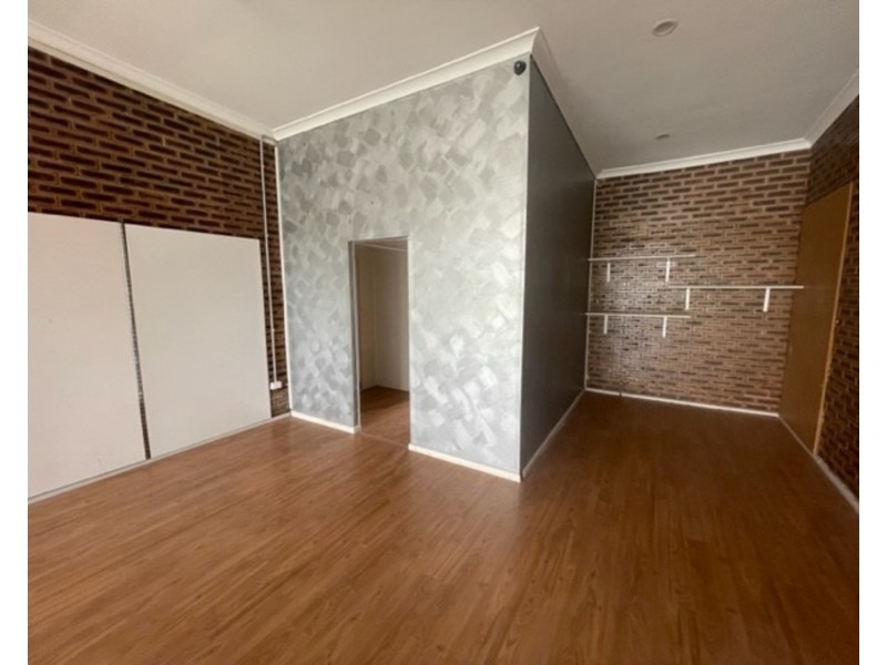 2/245 Princes Highway, Albion Park Rail NSW 2527