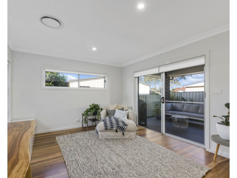 21a Lawson Street, Fairy Meadow NSW 2519