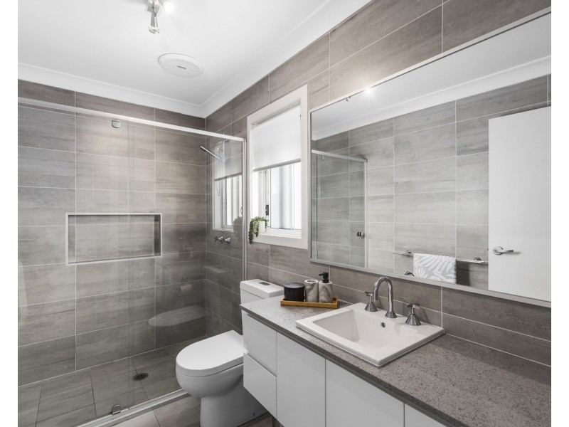 21a Lawson Street, Fairy Meadow NSW 2519