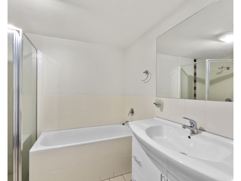 15/51-59 princes Highway, Fairy Meadow NSW 2519