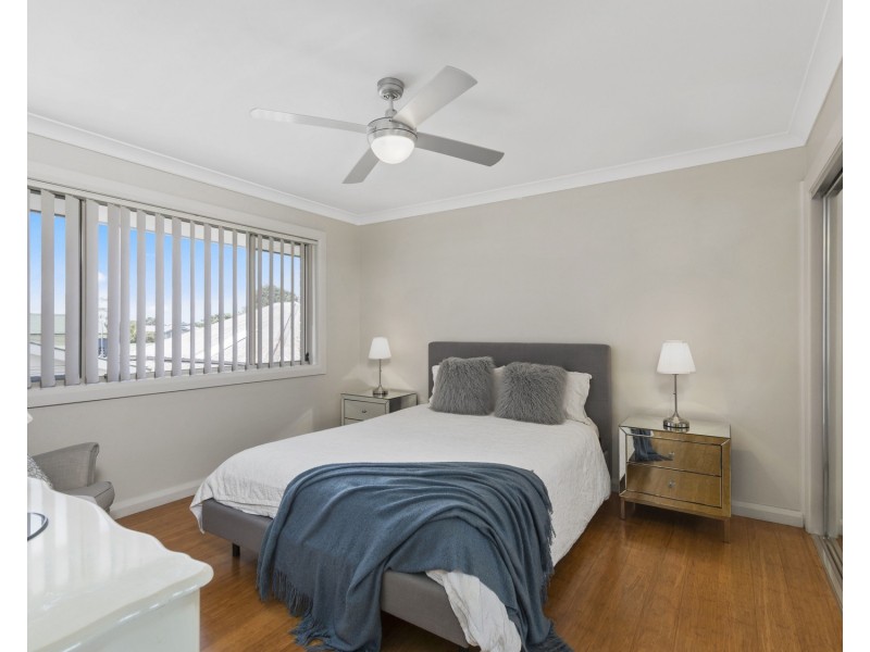 1/35 Russell Street, Balgownie NSW 2519
