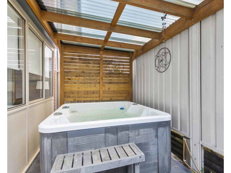 1/35 Russell Street, Balgownie NSW 2519