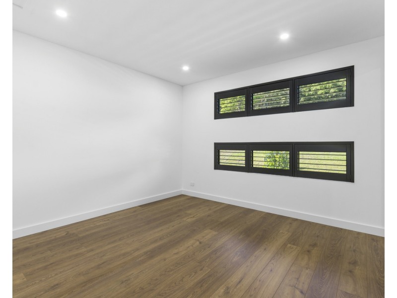 11 Chaffey Way, Albion Park NSW 2527