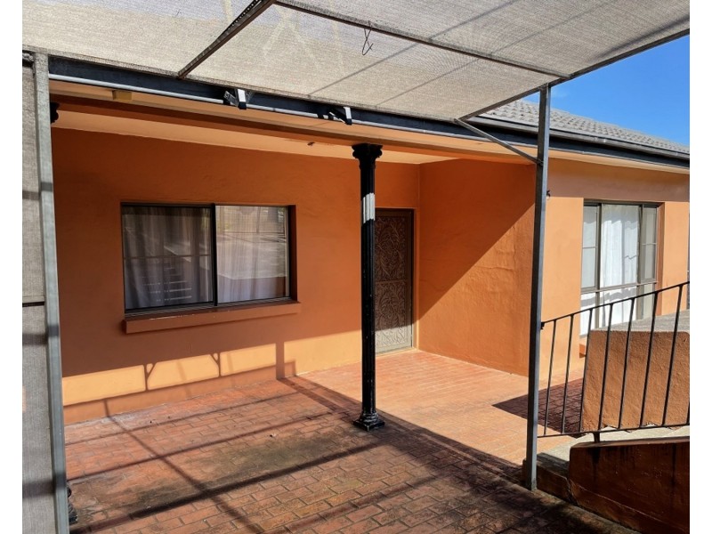 15 Malcolm Avenue, Cringila NSW 2502